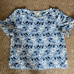 LOFT Light Blue Floral Blouse with Short Ruffle Sleeve - Size L